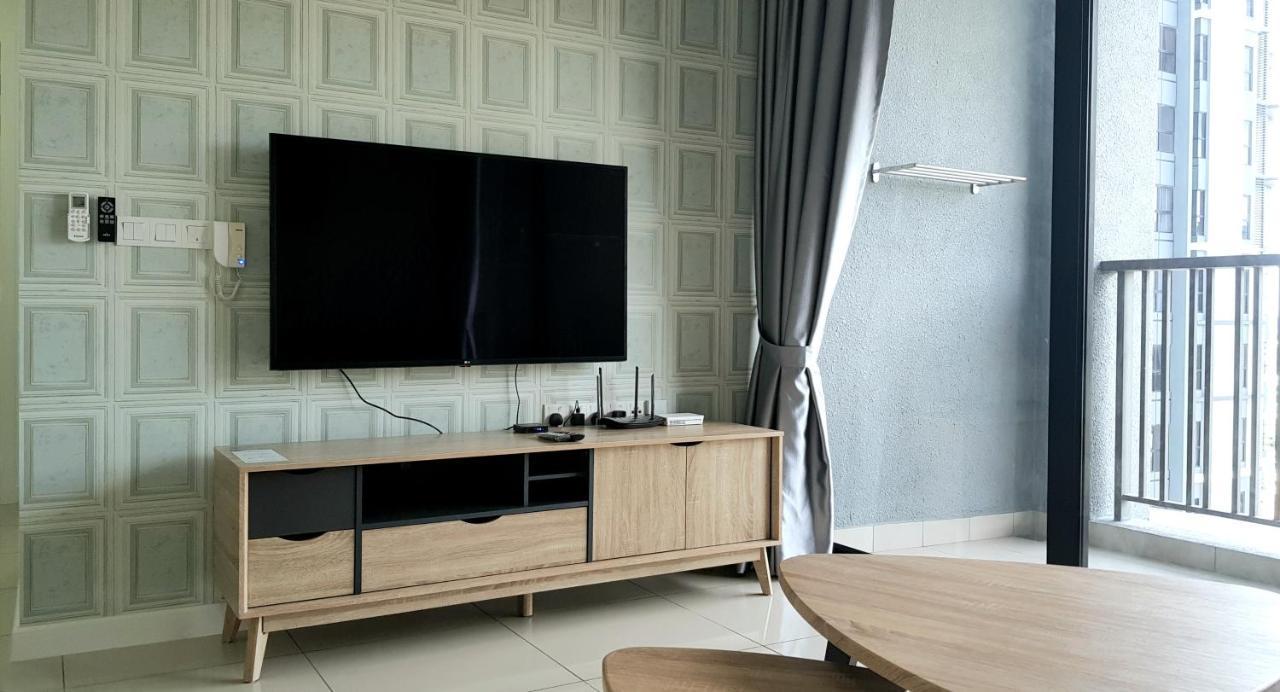 Le Pavillion Puchong By Widebed Upto 6Pax Apartamento Kuala Lumpur Exterior foto