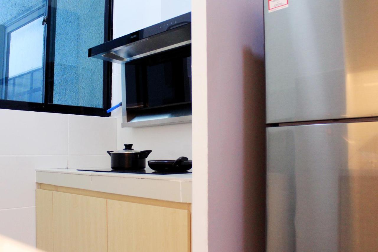 Le Pavillion Puchong By Widebed Upto 6Pax Apartamento Kuala Lumpur Exterior foto