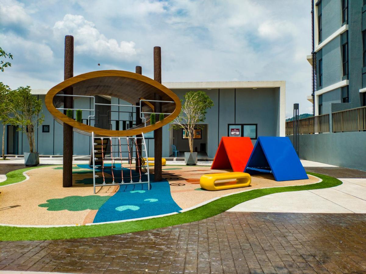 Le Pavillion Puchong By Widebed Upto 6Pax Apartamento Kuala Lumpur Exterior foto