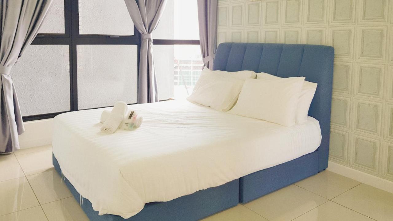 Le Pavillion Puchong By Widebed Upto 6Pax Apartamento Kuala Lumpur Exterior foto